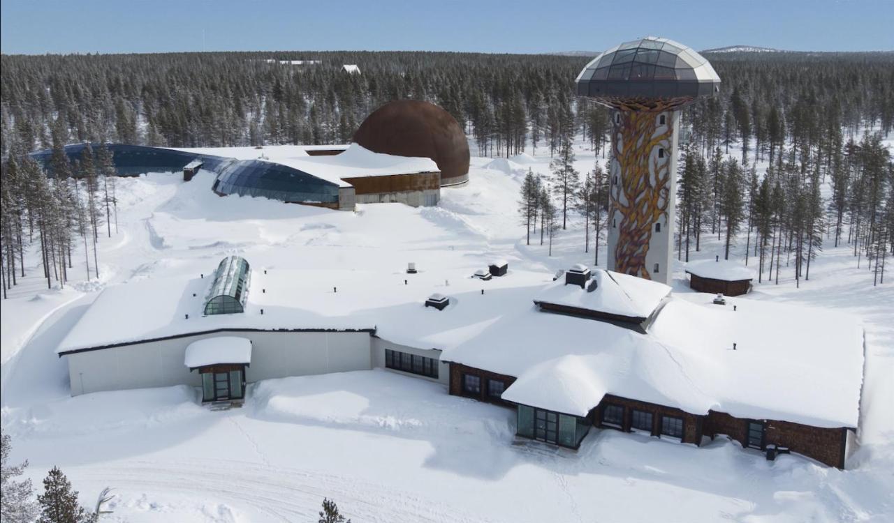 กักสเลาต์ตาเนน อาร์กติก รีสอร์ต - อิกลูส์ แอนด์ ชาเลต์ Hotel ซาริเซลกา ภายนอก รูปภาพ